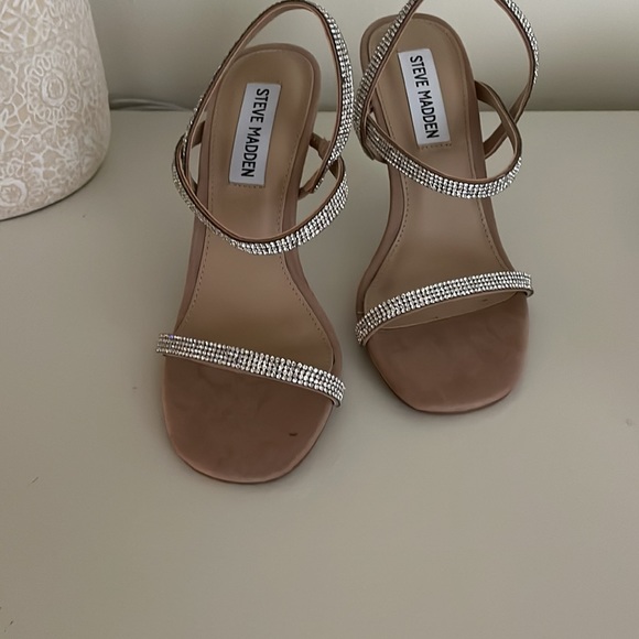 Nwt Steve Madden glittery pumps for an evening out or a formal event size 5 - Picture 1 of 3